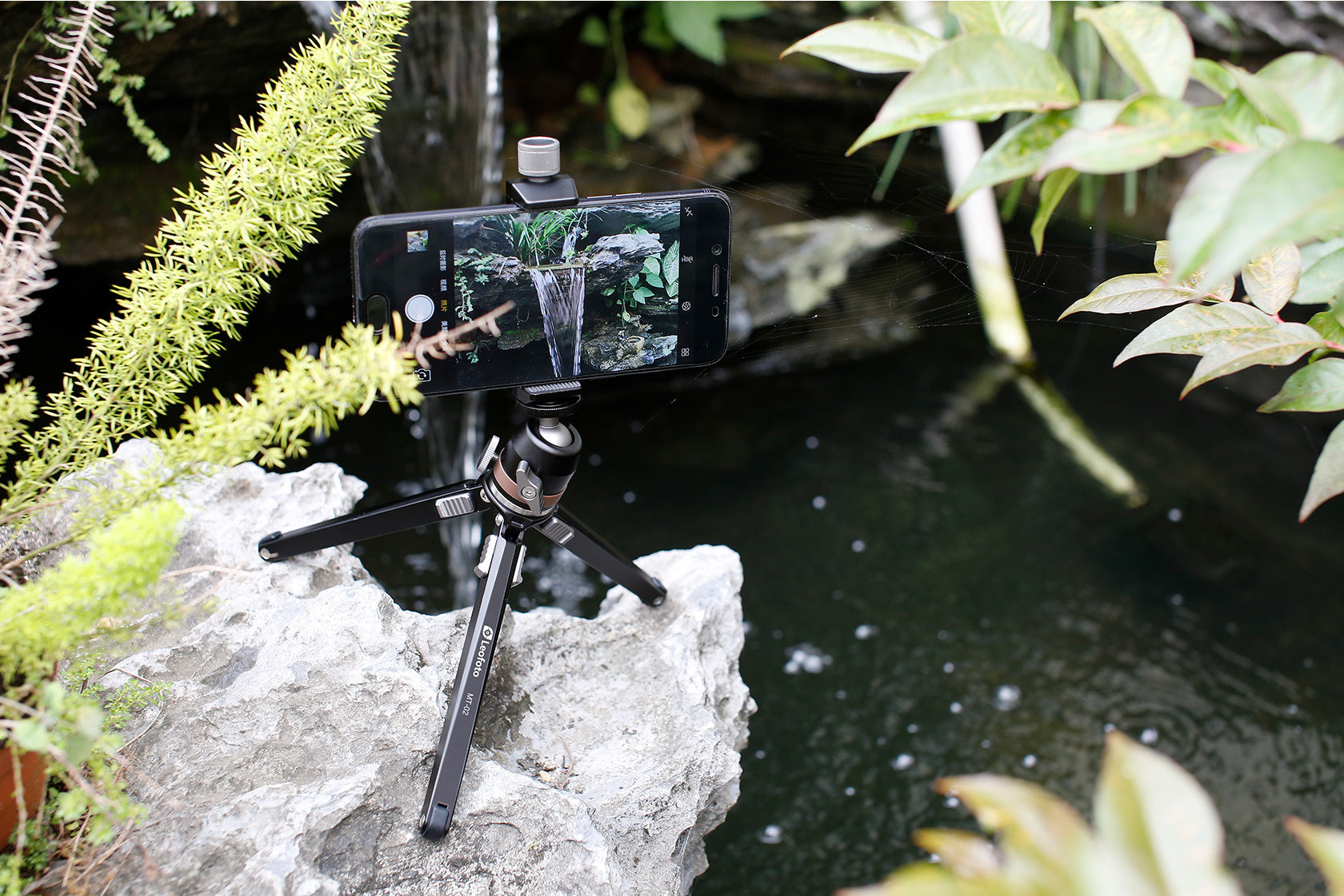 Leofoto MT-02 Aluminum Mini Table Top Tripod (Optional Ball Head Kits)